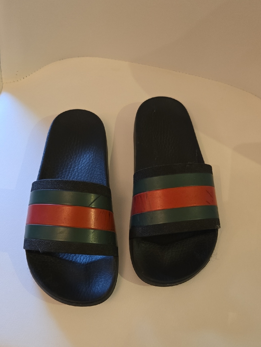 Gucci Black Slide Sandals with Green and Red Stripes